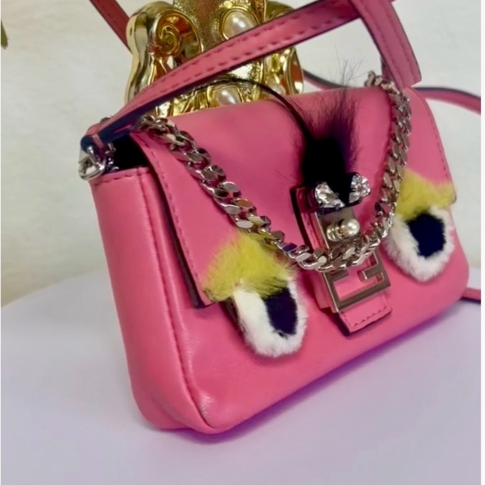 Fendi Monster Micro Baguette in Pink leather - Picture 11 of 13